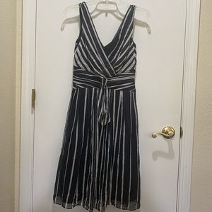 Ann Taylor Size 0 NWT